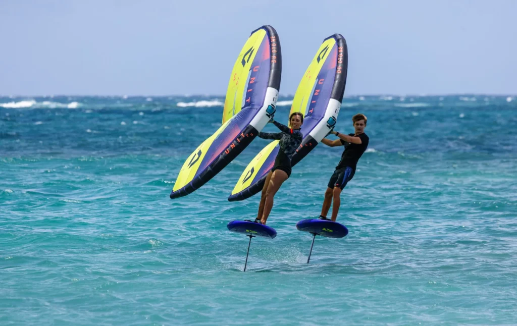 Curso de Wingfoil 2 Website MariaBehrens FinnSpencer SkyFree25 Unit25 Duotone Maui by JohnCarter DY4 D1 3687